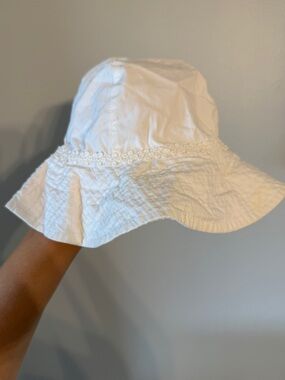 Carter's White Toddler Sun Bucket Hat (18-24M)